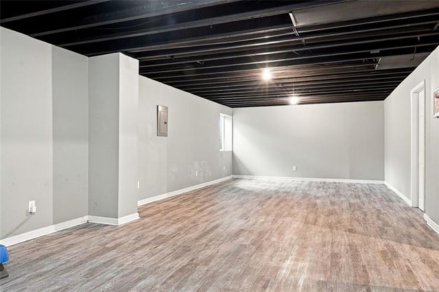 724 S Woodson Lane, Gardner, KS 66030