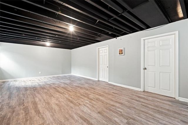 724 S Woodson Lane, Gardner, KS 66030
