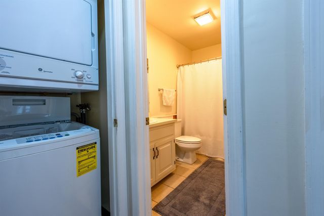 111 Lakeland Drive D, Hartford, VT 05059