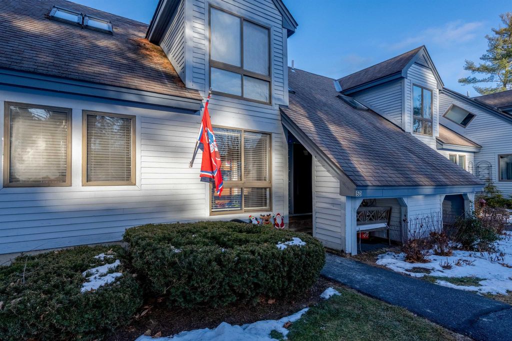 111 Lakeland Drive D, Hartford, VT 05059