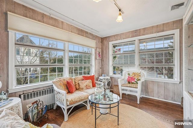 170 Hickory Avenue, Tenafly, NJ 07670