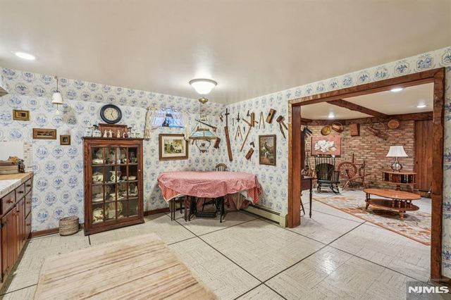 170 Hickory Avenue, Tenafly, NJ 07670