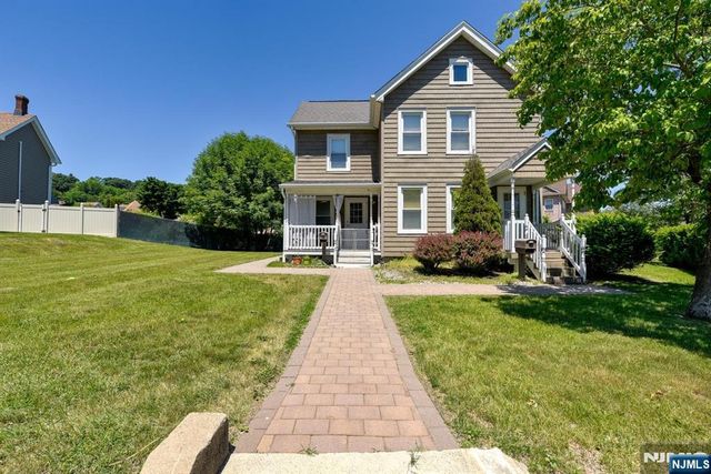 138 Hamburg Turnpike, Bloomingdale, NJ 07403
