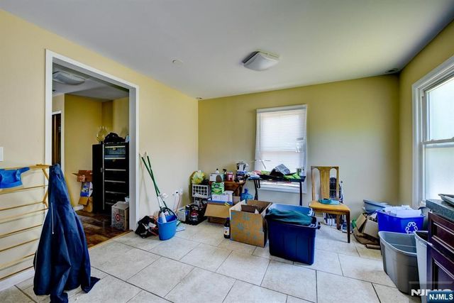 138 Hamburg Turnpike, Bloomingdale, NJ 07403