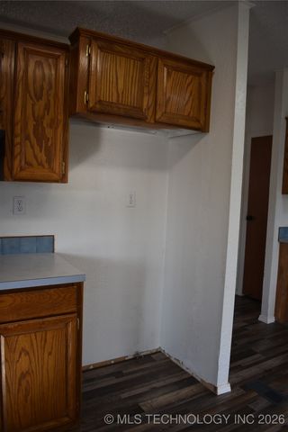 18998 W Woodhaven Drive, Cookson, OK 74427