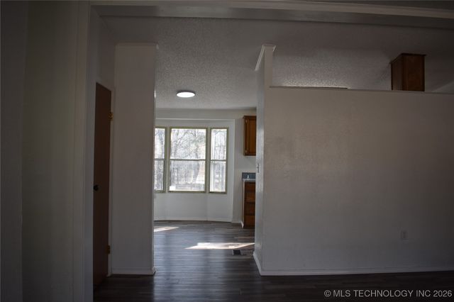 18998 W Woodhaven Drive, Cookson, OK 74427