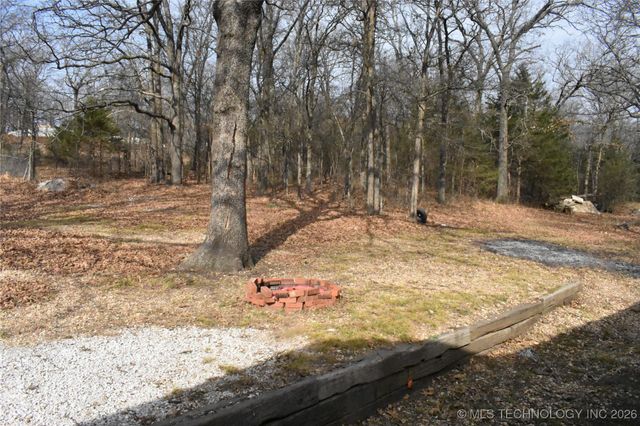 18998 W Woodhaven Drive, Cookson, OK 74427