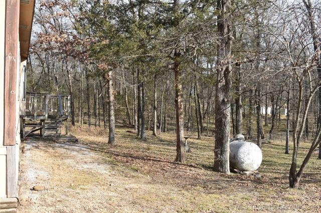 18998 W Woodhaven Drive, Cookson, OK 74427