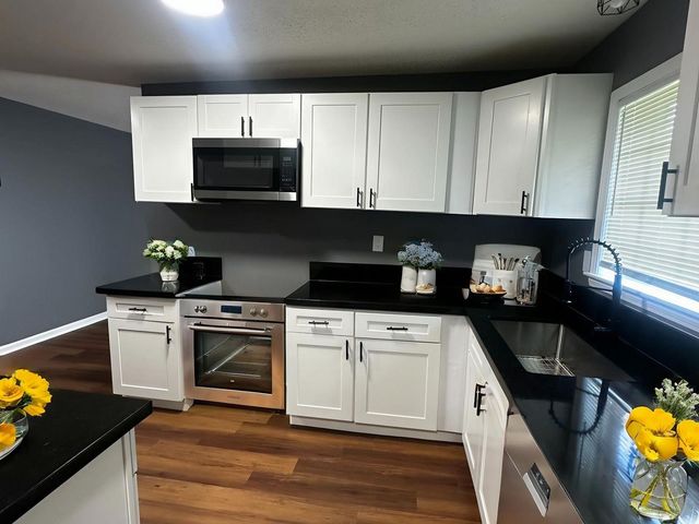 3829 LEVEN CV, Memphis, TN 38118