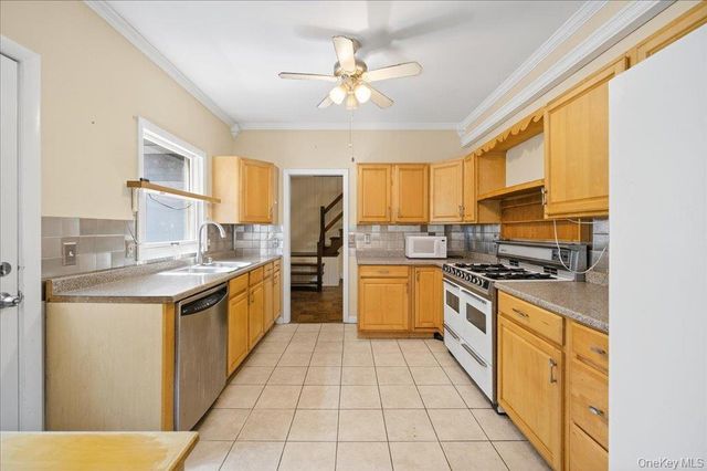 14 Moss Hill Road, Holmes, NY 12531