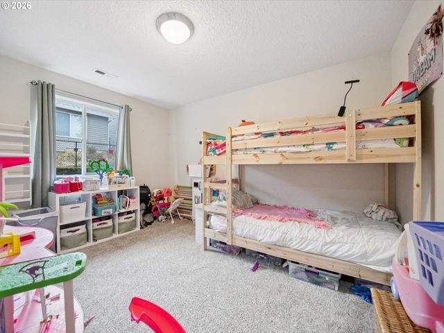 38771 BARLOW Pkwy, Sandy, OR 97055