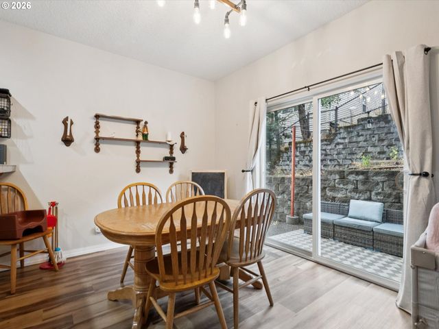 38771 BARLOW Pkwy, Sandy, OR 97055