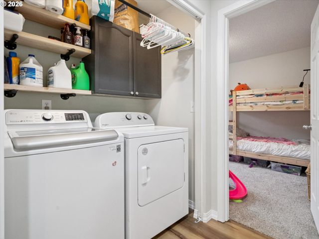38771 BARLOW Pkwy, Sandy, OR 97055