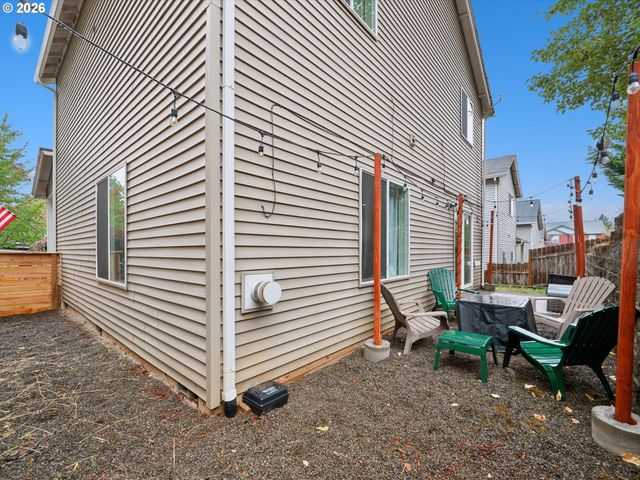 38771 BARLOW Pkwy, Sandy, OR 97055