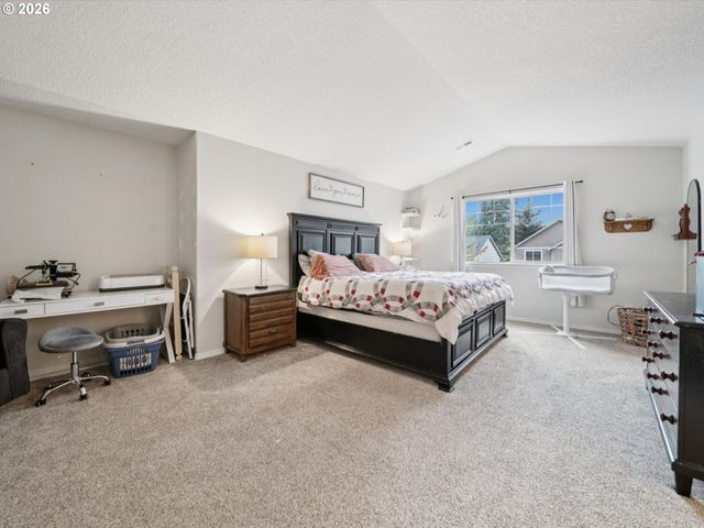38771 BARLOW Pkwy, Sandy, OR 97055