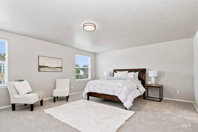 2890 NW 11th Avenue, Meridian, ID 83646