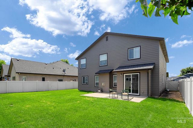 2890 NW 11th Avenue, Meridian, ID 83646