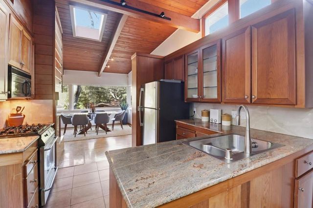 1831 Cordilleras Road, Redwood City, CA 94062