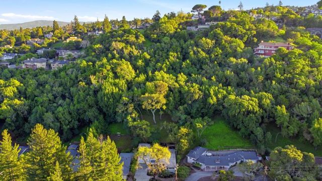 1831 Cordilleras Road, Redwood City, CA 94062