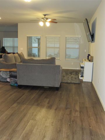 9991 Spring Creek Road, Cleveland, TX 77327