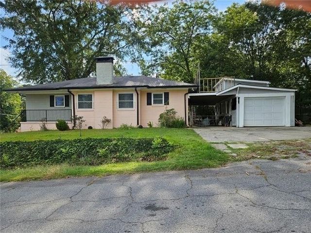 202 S Sage Street, Toccoa, GA 30577
