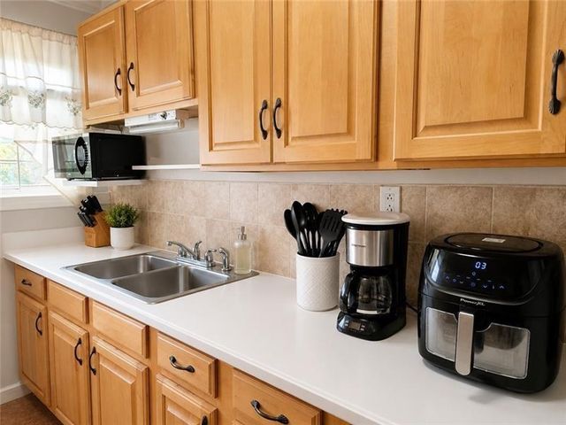 202 S Sage Street, Toccoa, GA 30577