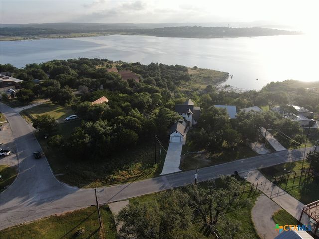 2111 Lakeview Drive, Canyon Lake, TX 78133