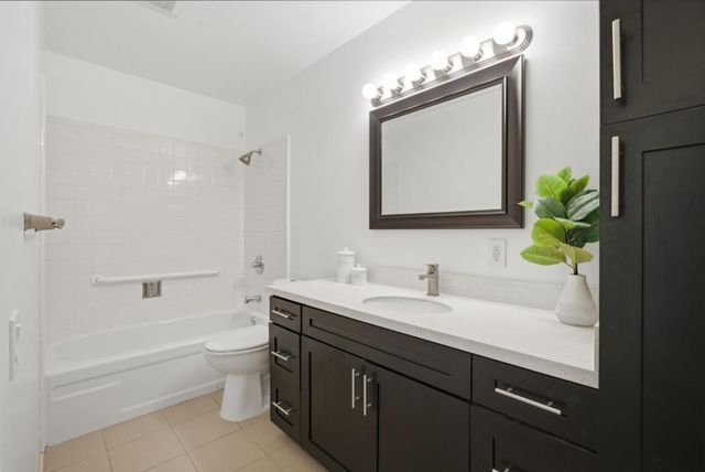 5017 Palmetto Avenue 62, Pacifica, CA 94044