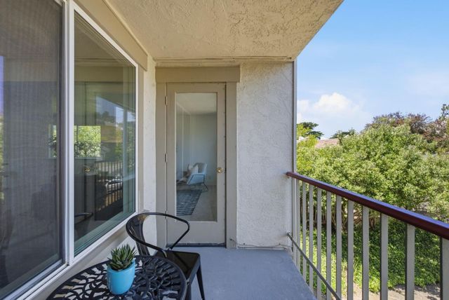5017 Palmetto Avenue 62, Pacifica, CA 94044