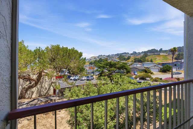 5017 Palmetto Avenue 62, Pacifica, CA 94044