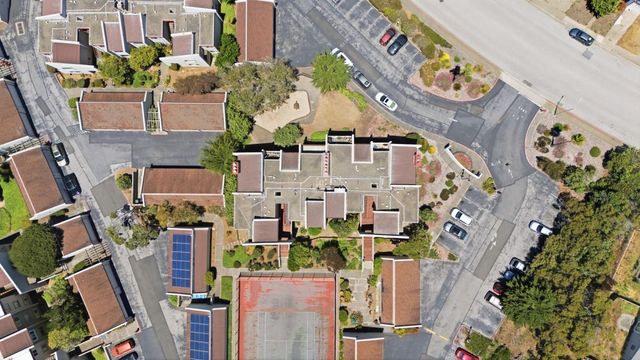 5017 Palmetto Avenue 62, Pacifica, CA 94044