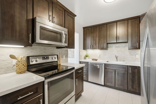 5017 Palmetto Avenue 62, Pacifica, CA 94044