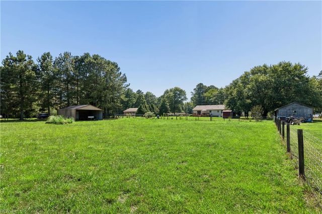 752 Manning Bridge RD, Suffolk, VA 23434