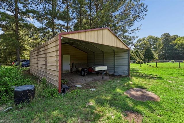752 Manning Bridge RD, Suffolk, VA 23434
