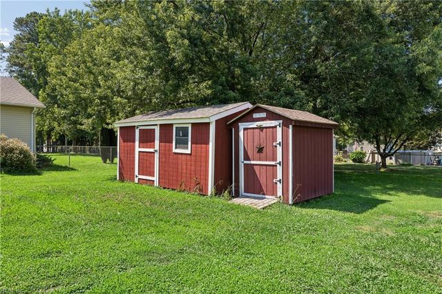 752 Manning Bridge RD, Suffolk, VA 23434