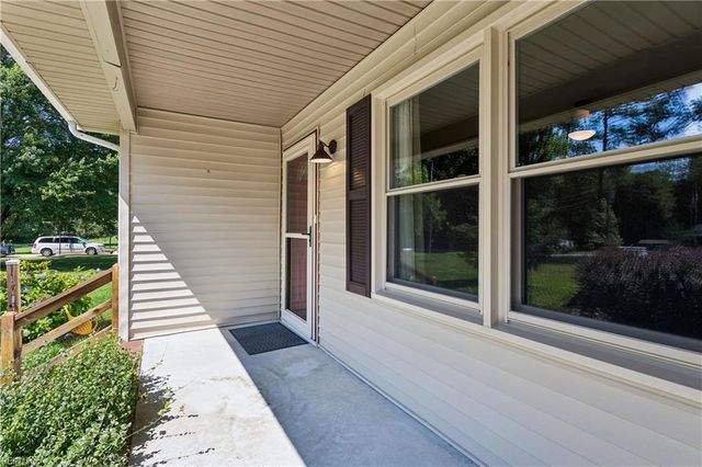 752 Manning Bridge RD, Suffolk, VA 23434