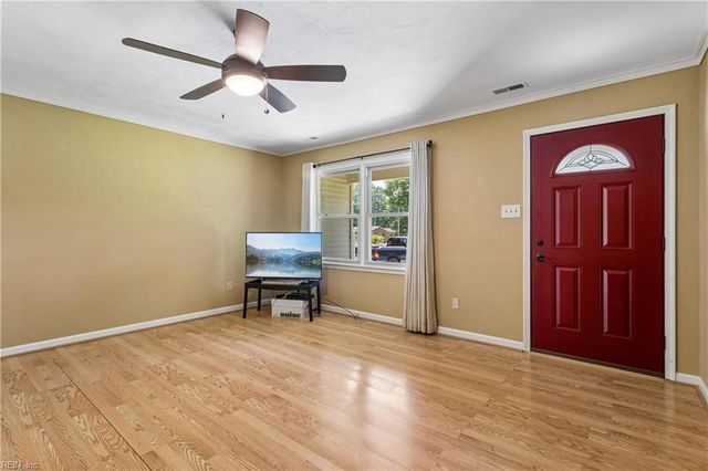 752 Manning Bridge RD, Suffolk, VA 23434