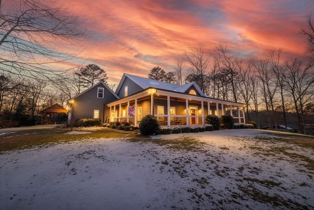 638 Farmer Circle, Mineral Bluff, GA 30559