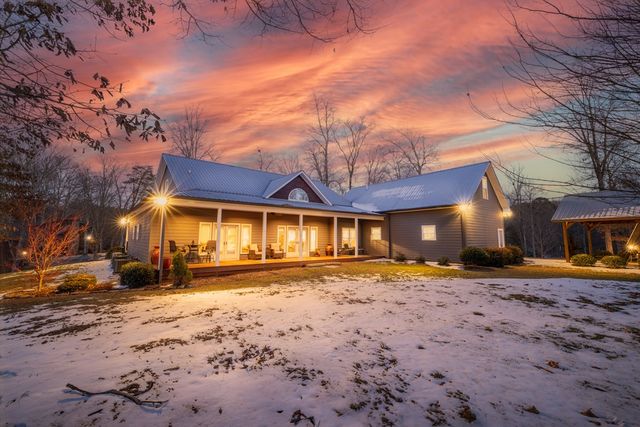 638 Farmer Circle, Mineral Bluff, GA 30559