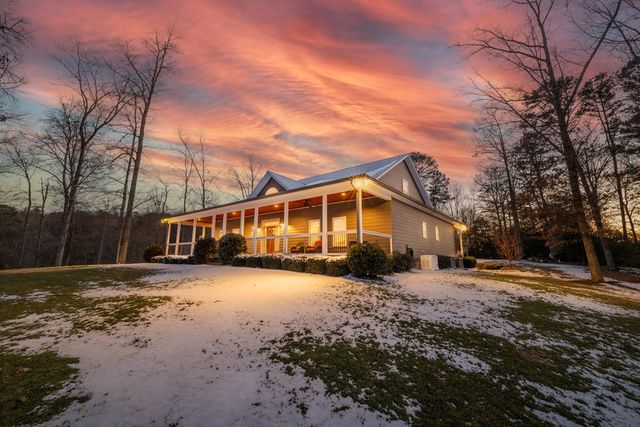 638 Farmer Circle, Mineral Bluff, GA 30559