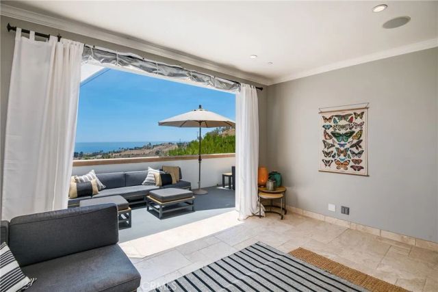 26616 Ocean View Drive, Malibu, CA 90265