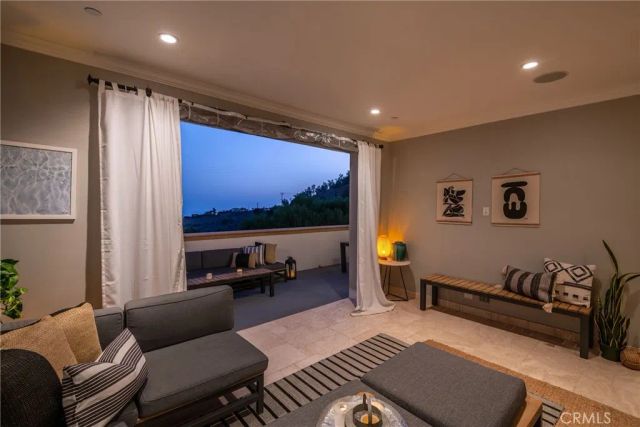 26616 Ocean View Drive, Malibu, CA 90265