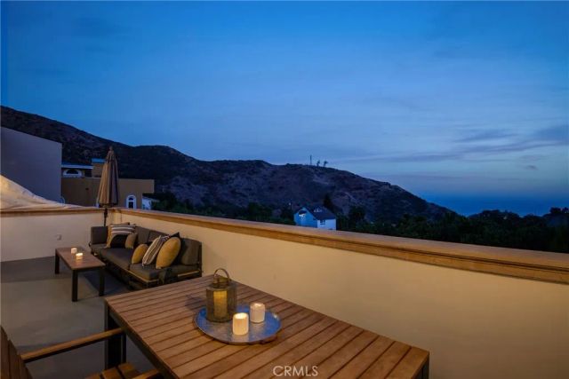 26616 Ocean View Drive, Malibu, CA 90265