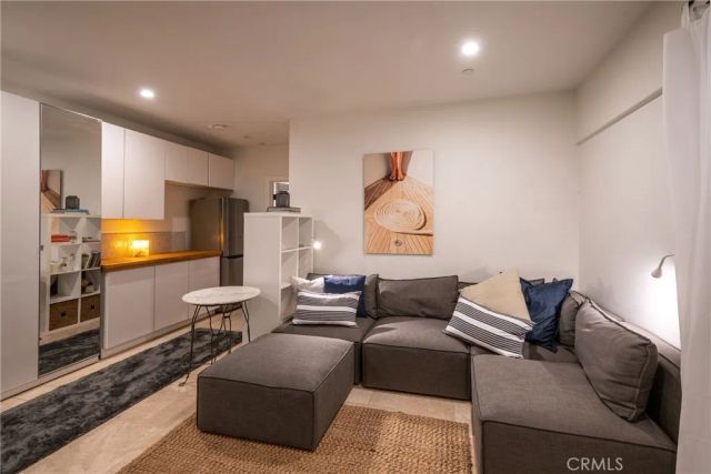 26616 Ocean View Drive, Malibu, CA 90265