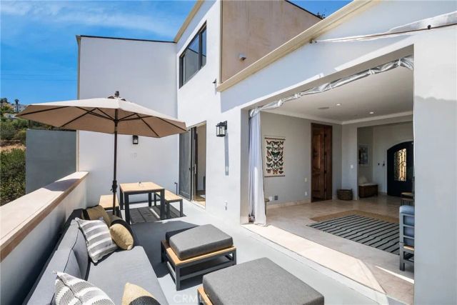 26616 Ocean View Drive, Malibu, CA 90265