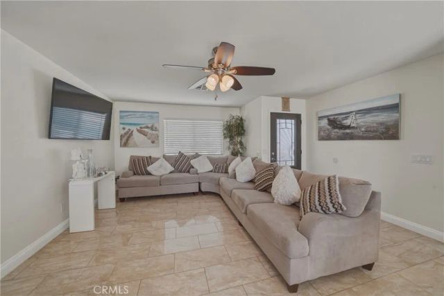 15435 Kearny, Adelanto, CA 92301