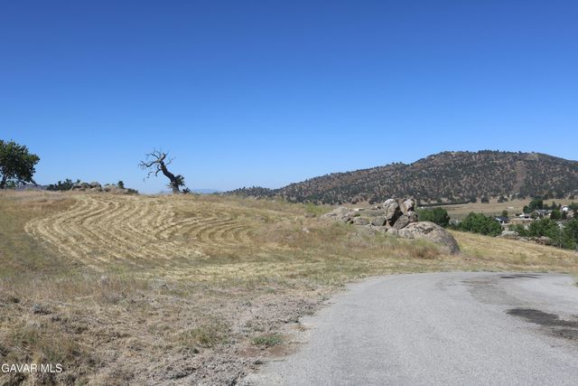 Assault Drive, Tehachapi, CA 93561