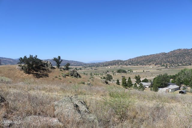 Assault Drive, Tehachapi, CA 93561