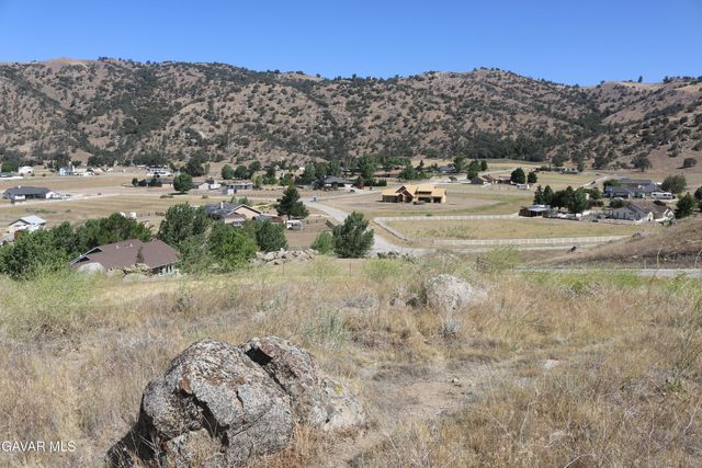 Assault Drive, Tehachapi, CA 93561