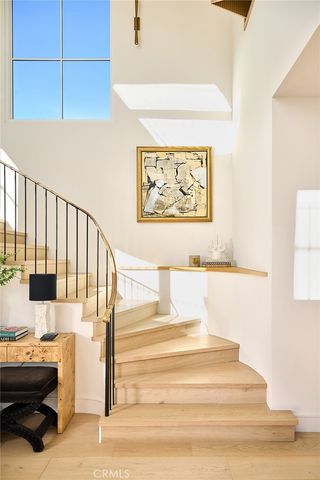 2526 Hermosa Ave, Hermosa Beach, CA 90254